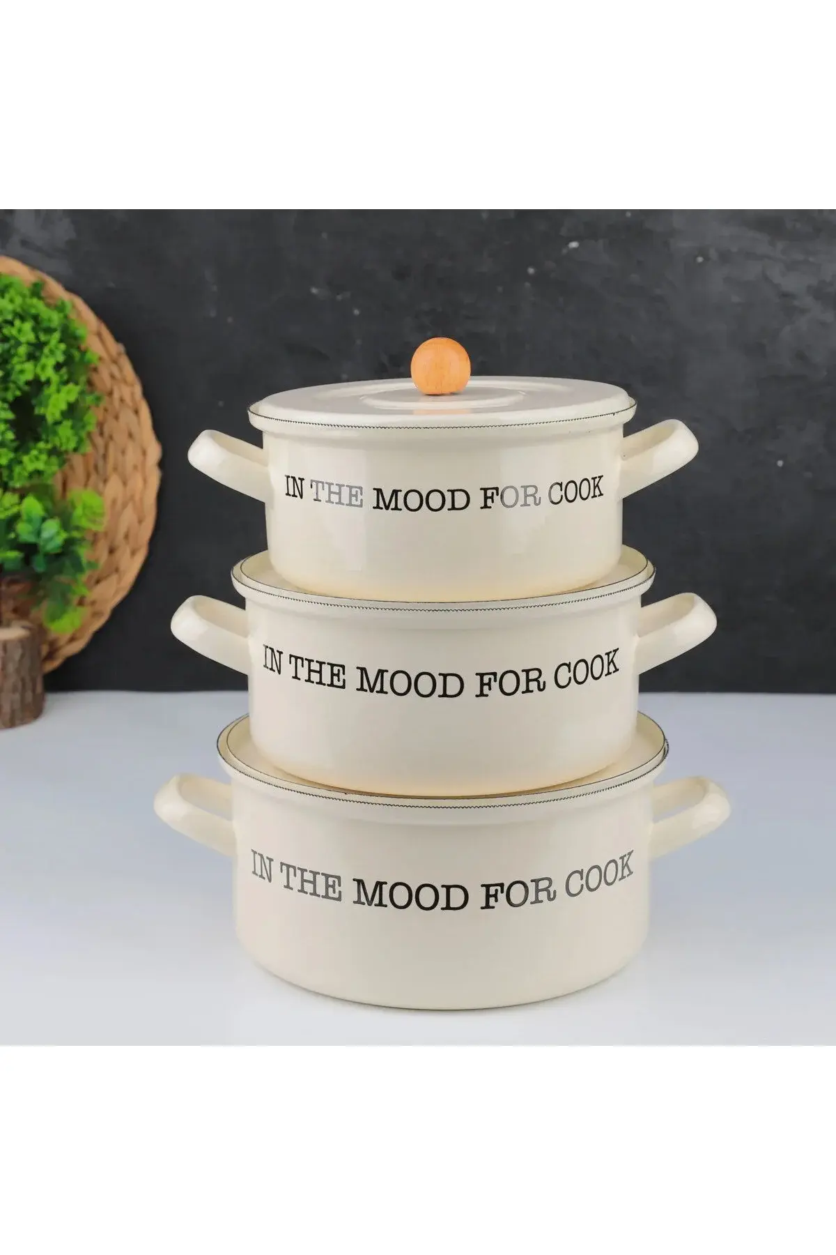 Mien 3 Boy Tırtıklı Emaye Tencere