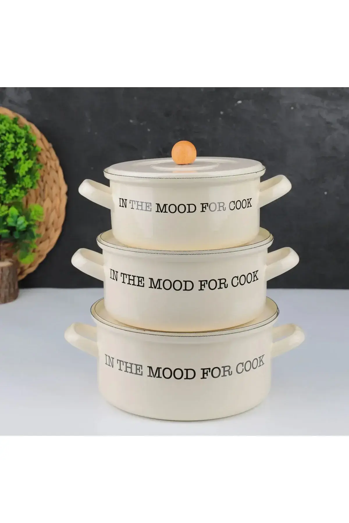 Mien 3 Boy Tırtıklı Emaye Tencere