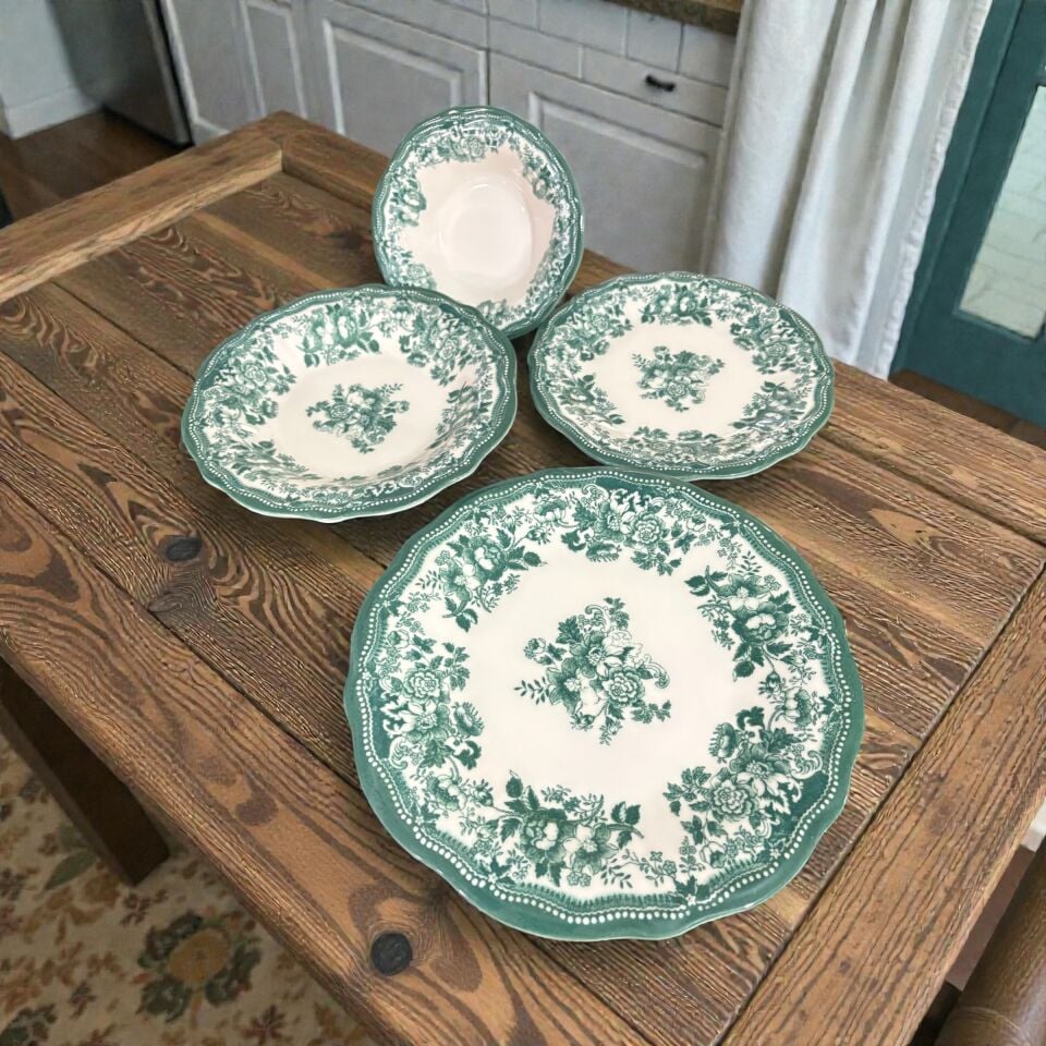 Velour Green Fulya Yemek Seti 24 parça