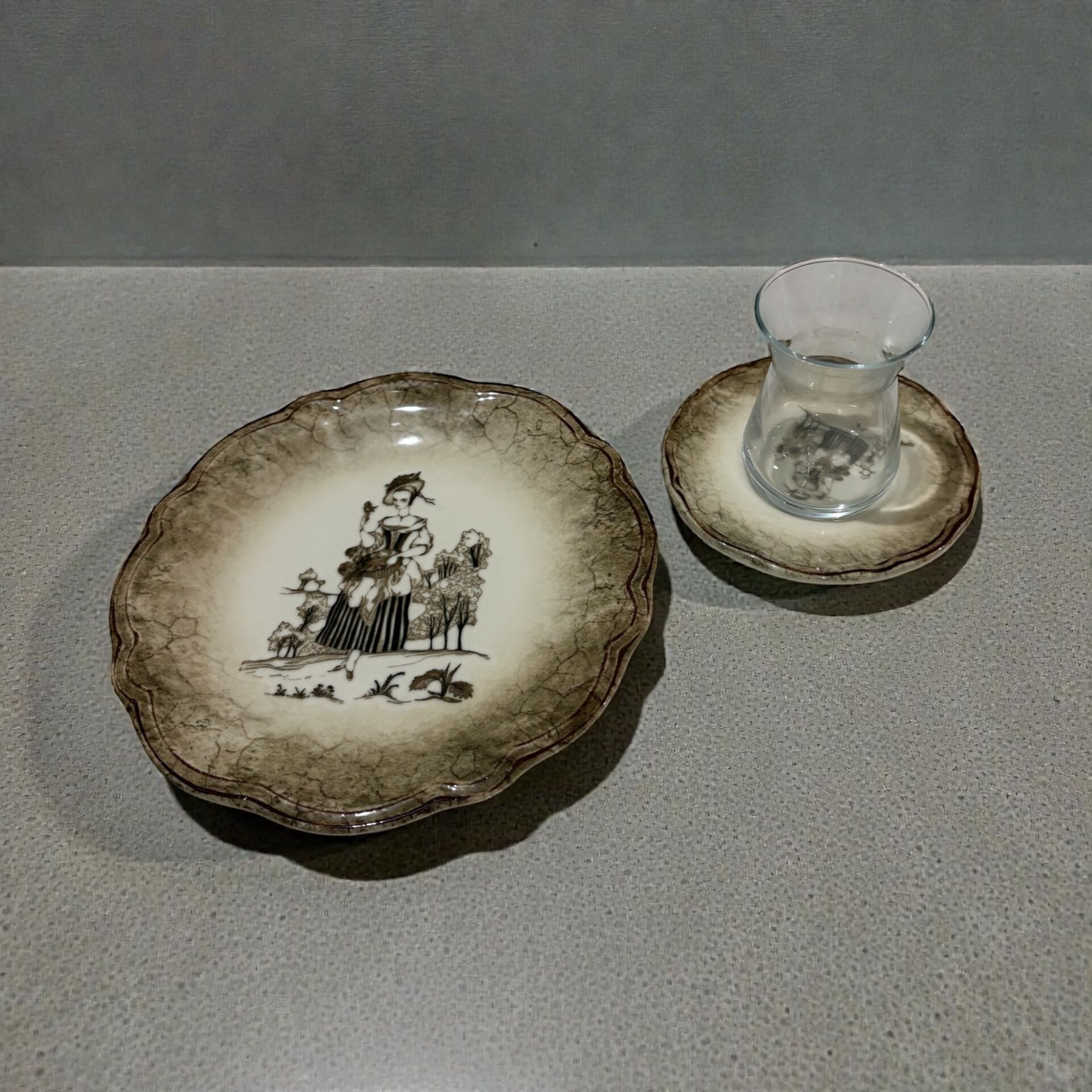 Ella Fulya Pasta Seti ve Çay Seti, Vintage Desenli Porselen Pasta ve Çay Seti 18 Parça