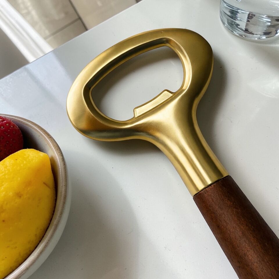 Prateg Akasya Saplı Gold Şişe Açacağı